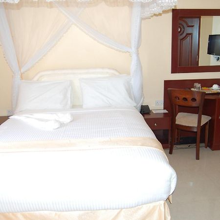 Lantana Hotel Dar es Salaam Rum bild