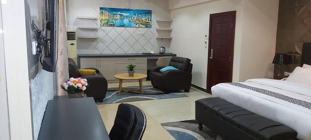 Lantana Hotel Dar es Salaam Exteriör bild