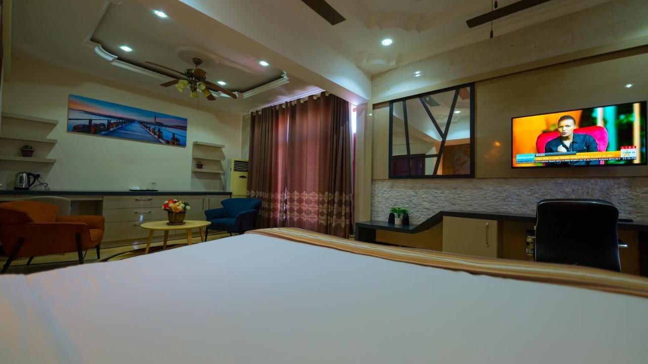 Lantana Hotel Dar es Salaam Exteriör bild