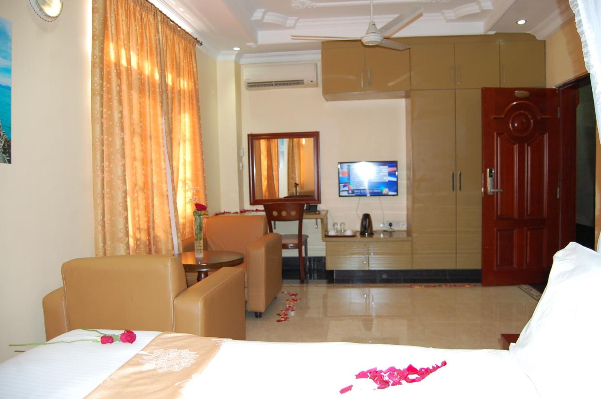 Lantana Hotel Dar es Salaam Rum bild